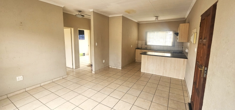 To Let 2 Bedroom Property for Rent in Waterval East North West